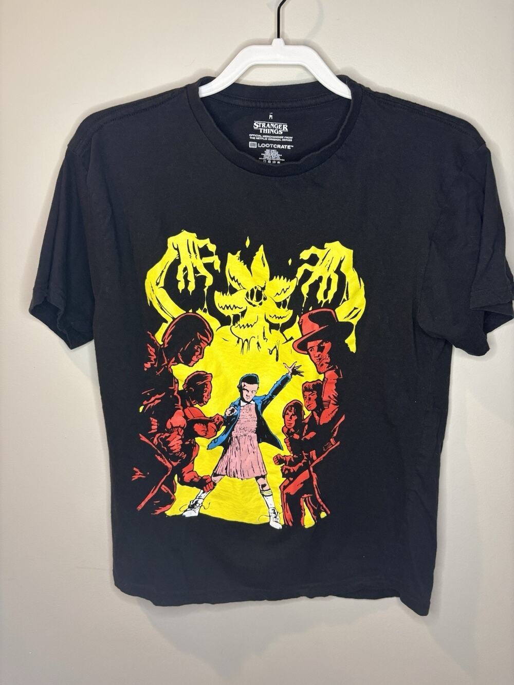 Stranger Things T-Shirt Black Graphic Shirt Eleven Loot Crate Demogorgon Size M